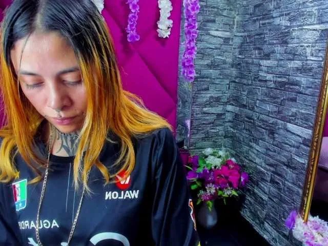 AnalHade on BongaCams