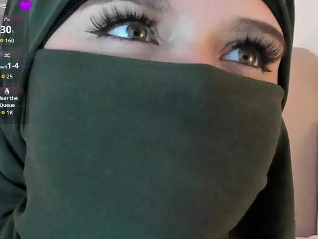 Anna-henao on BongaCams 