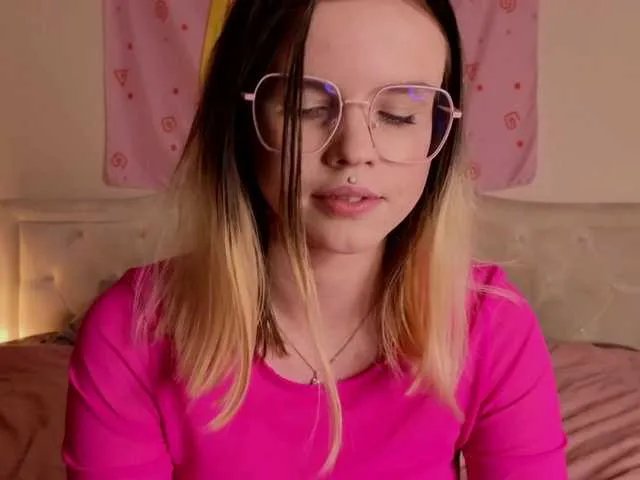 HannaCristal on BongaCams 