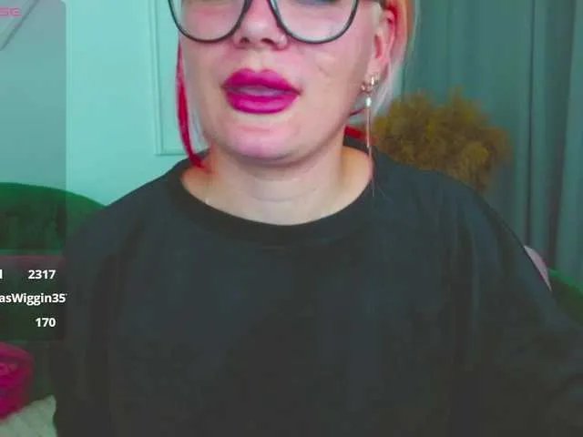 lada-love on BongaCams 