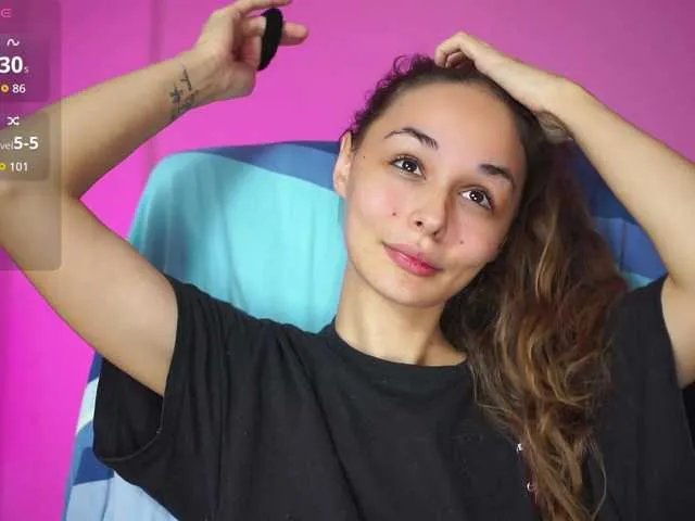 Miss-Bia on BongaCams 