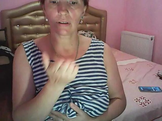 MissieLorrie on BongaCams 