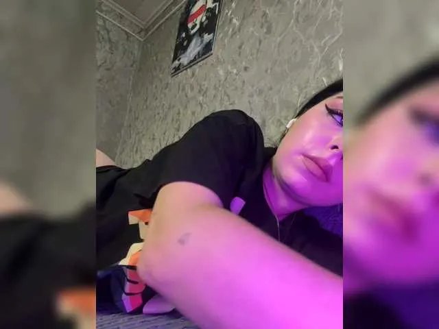 Nata17-1 on BongaCams 