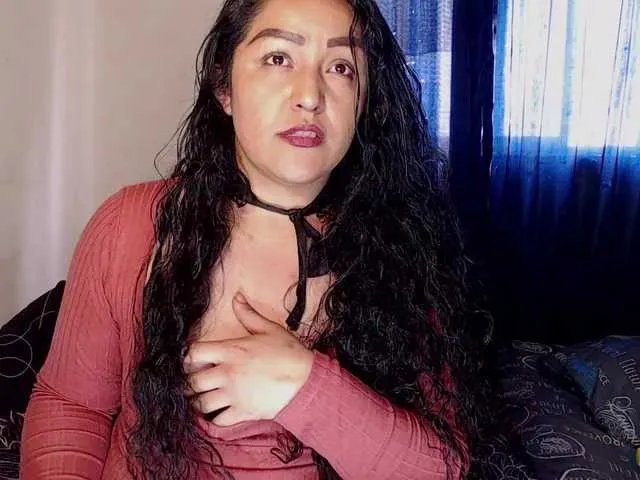 pepiitaa-pexx on BongaCams 