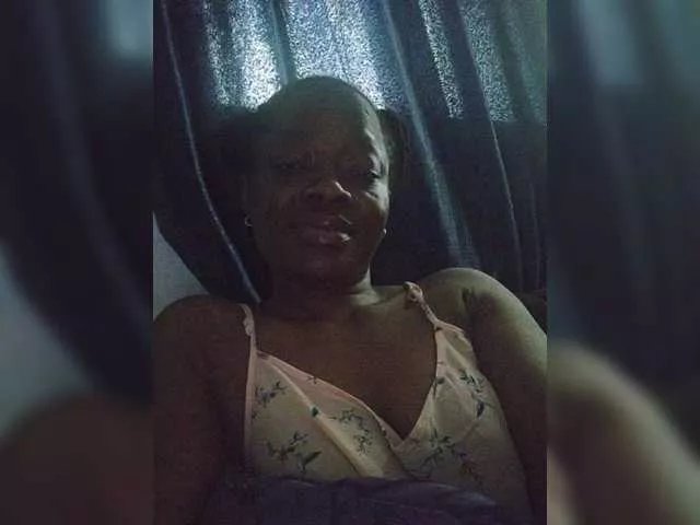 Sweetbellea on BongaCams 