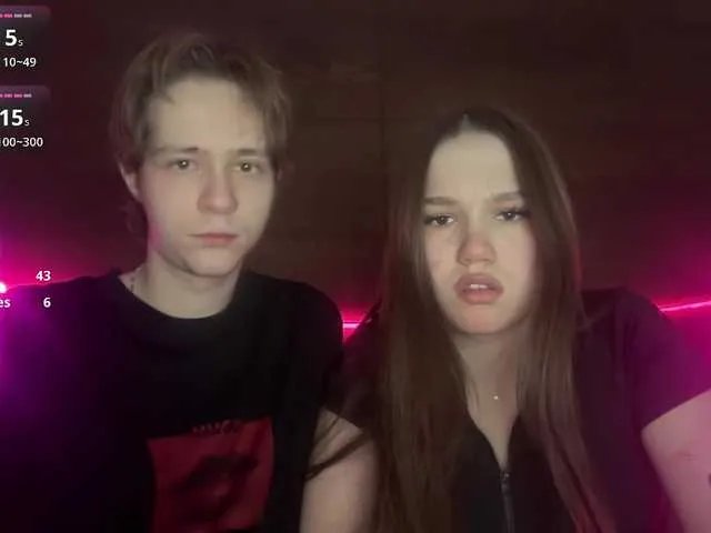 titsDestroy2007 on BongaCams