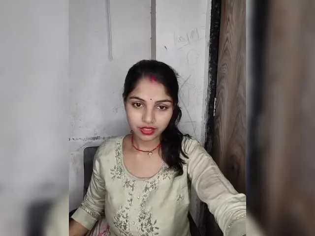 Tunnidelhi on BongaCams 