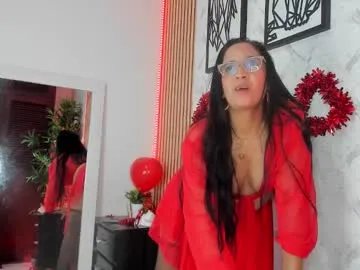 annaarela on Chaturbate 