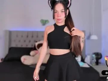 anne_cox_ on Chaturbate 