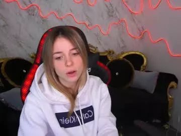 babe_dollie on Chaturbate 