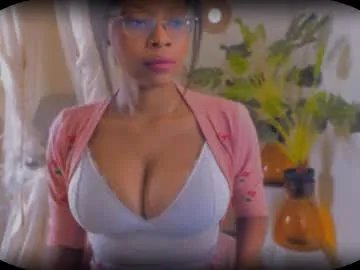 bellahproudly on Chaturbate 