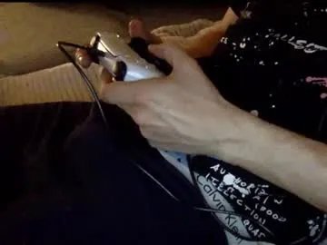 breezydicks on Chaturbate 