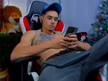 chepe_fit on Chaturbate