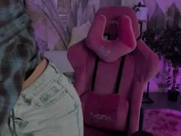 jennydens on Chaturbate 