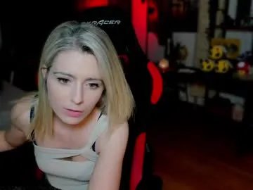 kimilee22 on Chaturbate 