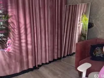 lili_01 on Chaturbate 