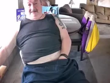 littled83057 on Chaturbate 