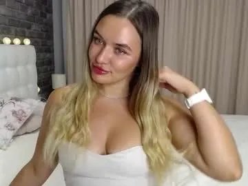 lollidoli__ on Chaturbate 