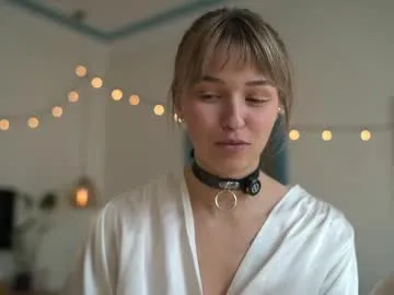 ms_dira from Chaturbate