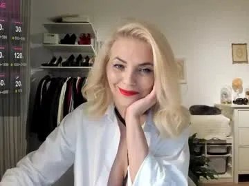 ollalla7 on Chaturbate 