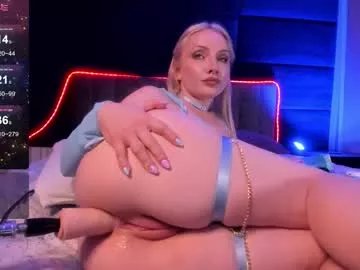 poppy_michaelson on Chaturbate 