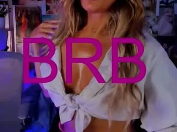 sarahholly on Chaturbate 