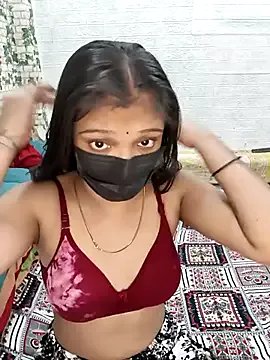 Aahanaaa on StripChat 