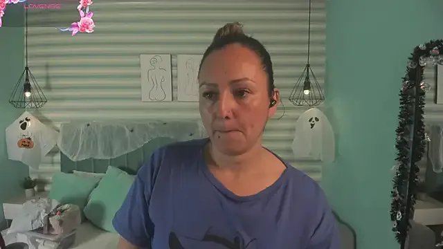 abby_apple on StripChat 