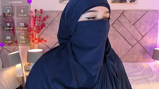 anna-henao on StripChat 