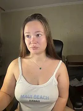 CaramelleSugar_ on StripChat 