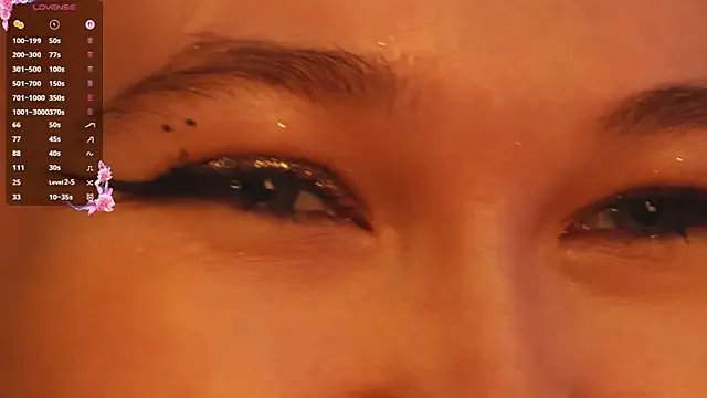 cheeky_cherry_ on StripChat 