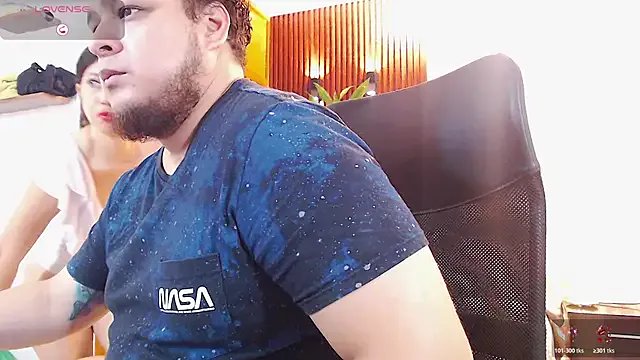 danna_thiago1 on StripChat 