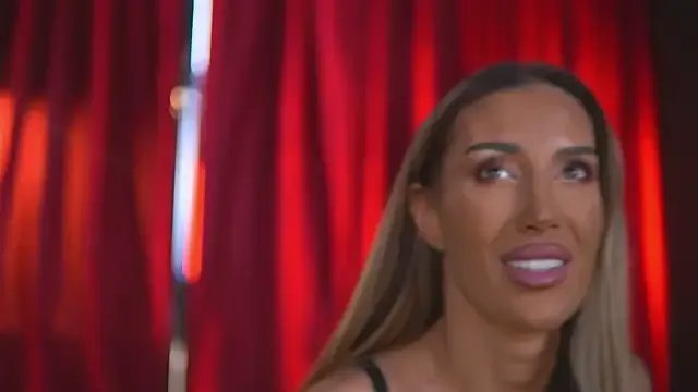 Evelyn_Evyyy on StripChat 