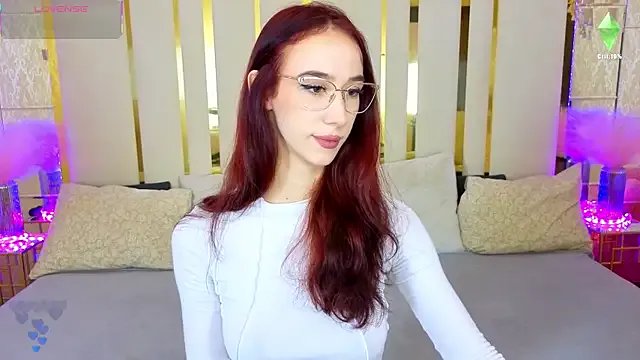 Evelyn_Rush on StripChat 