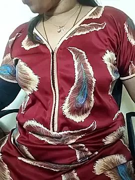 gaurika18 on StripChat