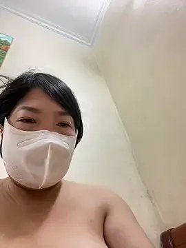 Hachi_Sweetbabie_ on StripChat 