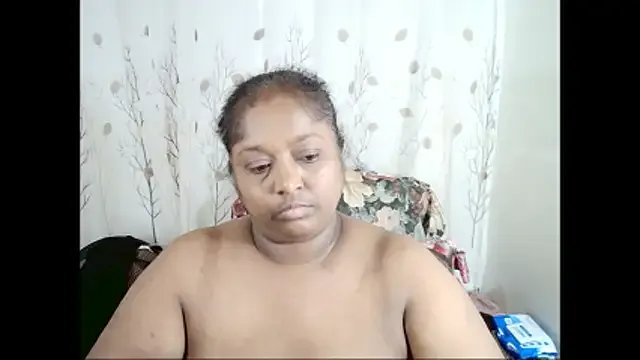 Indiantasha on StripChat 