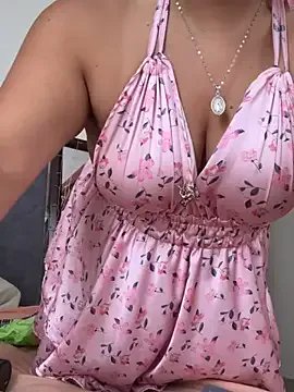 Indira_Nahali1 on StripChat 