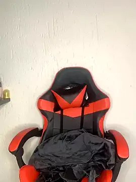 jayjayja19 on StripChat 