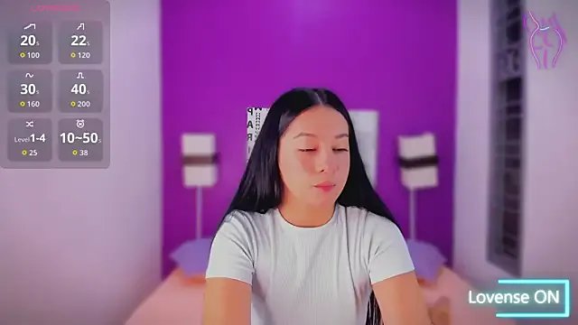 Lila_Pinky on StripChat 