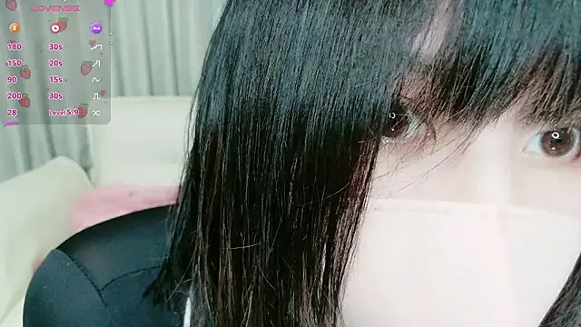 miistrip on StripChat 