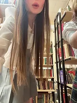 mmelicious on StripChat 