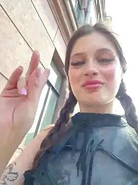 mmelicious on StripChat 