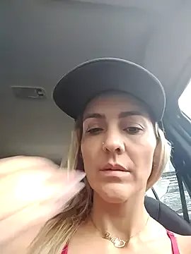 Monita_Med — Freechat on StripChat