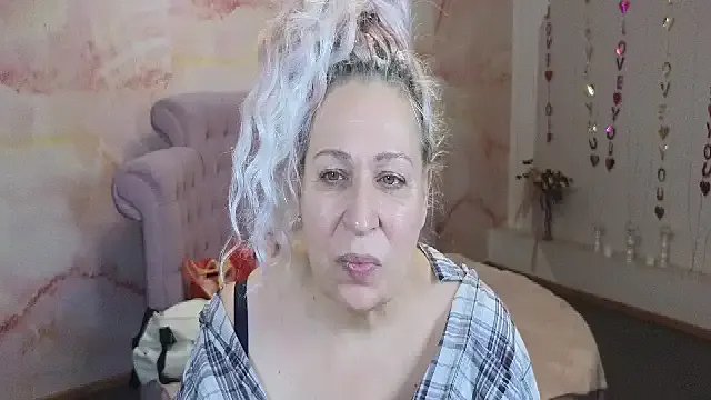 Penelope_Pinky on StripChat 