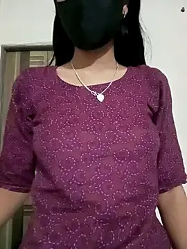 Raya-Moni on StripChat 