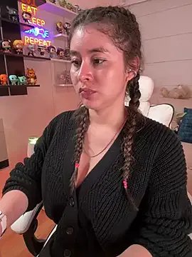 Sharon_07 — Make my pussy creamy and wet