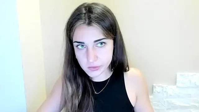 Summmmersky on StripChat 