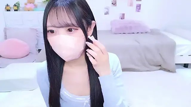 Suzu_ch_xx on StripChat 