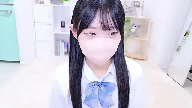 Suzu_ch_xx on StripChat 